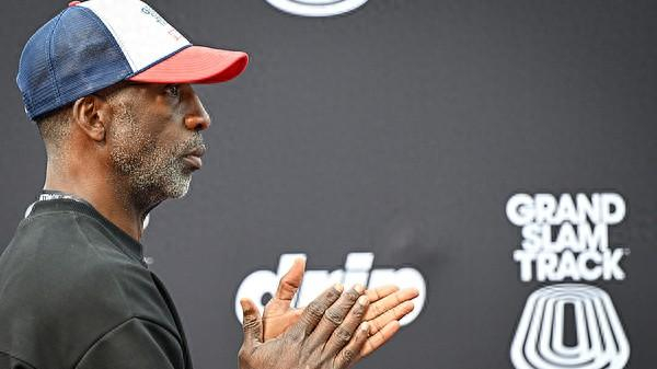 开云体育在线入口-多位明星选手被欠巨款，立志革新田径运动的径赛大满贯诞生一年就申请破产保护|约翰逊|牙买加奥运代表团|迈克尔·约翰逊|田径世锦赛|乔-约翰逊_新浪体育_新浪新闻